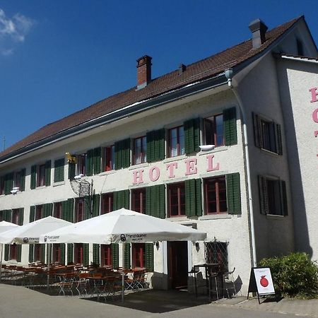 Gasthof Loewen Bassersdorf Exterior foto
